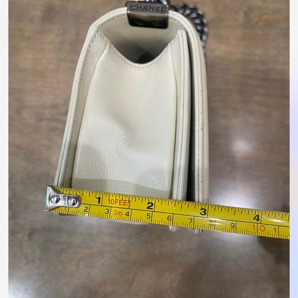 Chanel white boy bag - Picture 7 of 7